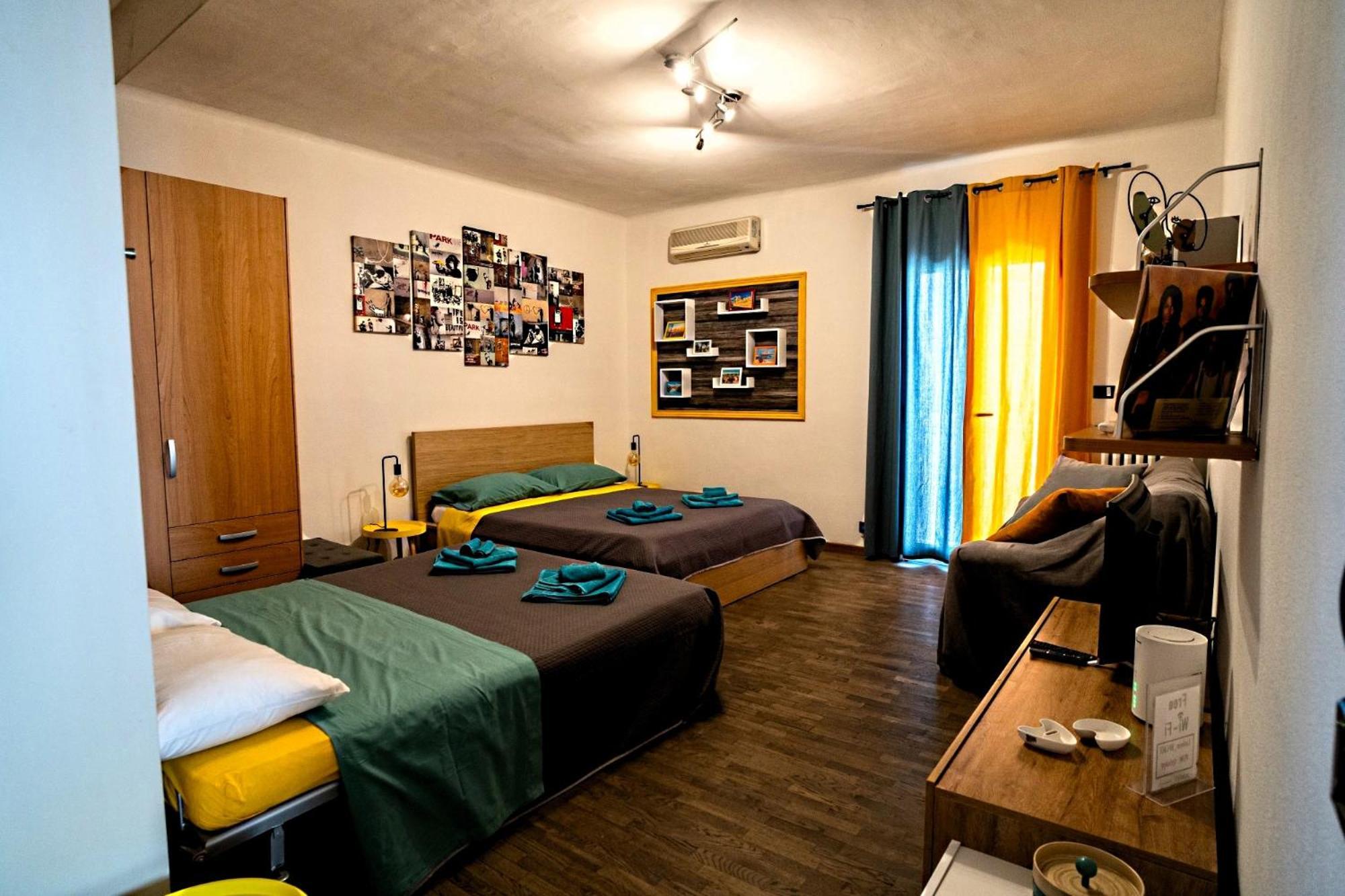 Вилла Leitmotiv Ospitality House Бари Экстерьер фото